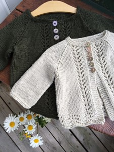Knitted cardigan for children, with pretty lace features