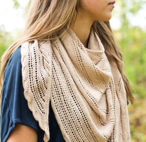 Summer lace shawl, knitting pattern by Bekah Knits. Knitting with cotton and bamboo.